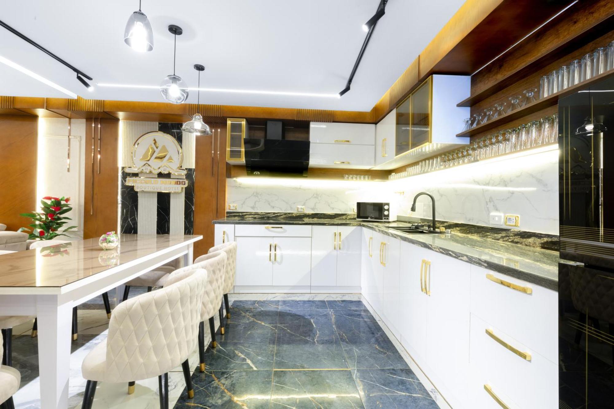 Piccolo Mondo Boutique Hotel Nazlet el-Sîsi Esterno foto